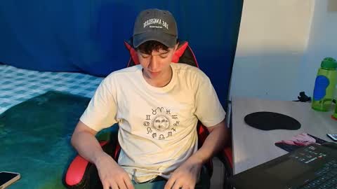 Sebas online show from January 8, 6:03 pm