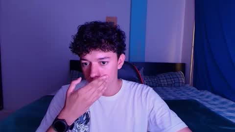 Sebas online show from February 15, 5:33 pm