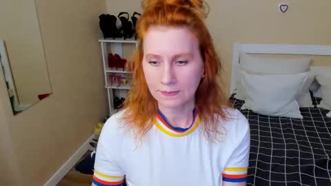 seductive_foxy_ online show from December 1, 10:35 am