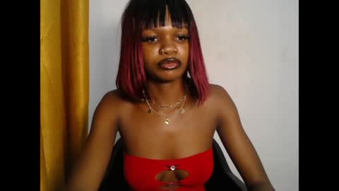 seductive_sugar247 online show from June 3, 2:25 am