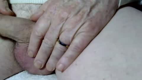 Snapshot of seeus24 chatting on February 21, 9:34 am seeus24 online show from February 21, 9:34 am