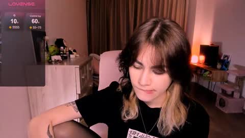 selectrra online show from February 17, 3:00 pm