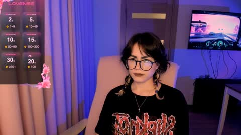 selectrra online show from December 19, 6:56 pm