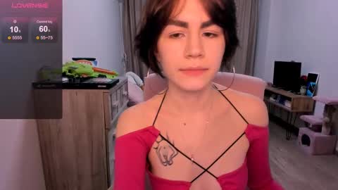 selectrra online show from February 15, 2:44 pm