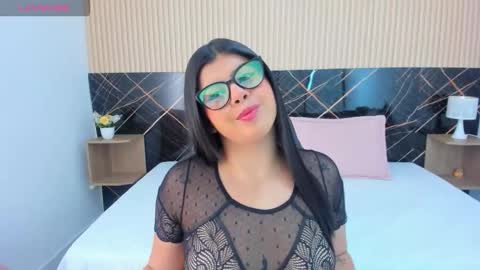 Selena online show from March 4, 2:52 am