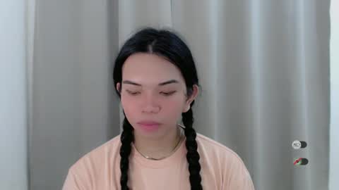 Selena online show from December 22, 4:39 am