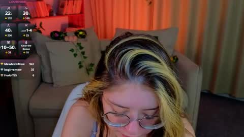 selenamills online show from April 1, 5:52 am