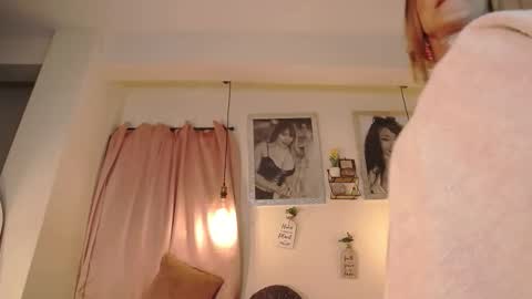 SelenaRossi online show from October 15, 11:00 am