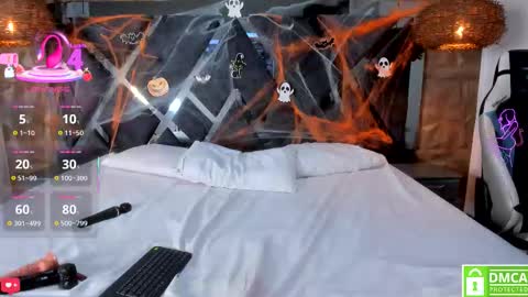 selene__lopez_ online show from October 27, 12:43 am