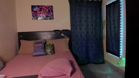 Sele online show from April 15, 1:31 am