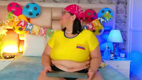 Selenna Cooper online show from June 11, 12:58 pm