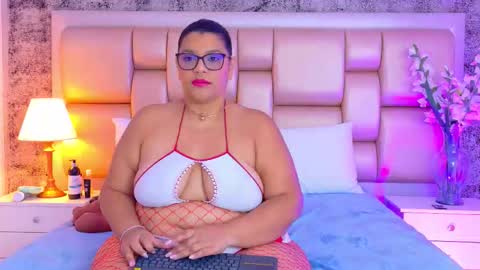 Selenna Cooper online show from March 6, 12:37 pm