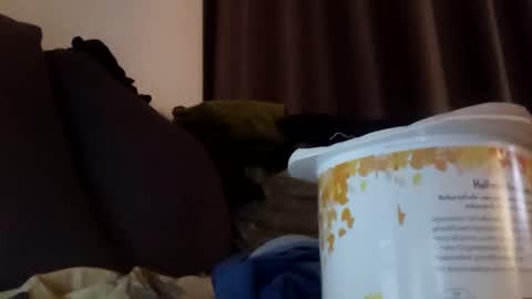 Julian Kinky Bi-guy online show from December 21, 12:00 pm