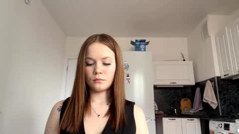 Lily online show from June 6, 7:03 am