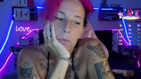 Snapshot of selvaggia_del_caribe chatting on October 6, 4:14 pm Selvaggia Del Caribe online show from October 6, 4:14 pm