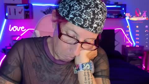 Snapshot of selvaggia_del_caribe chatting on September 18, 4:55 pm Selvaggia Del Caribe online show from September 18, 4:55 pm