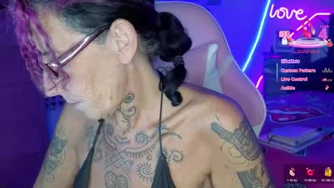 Selvaggia Del Caribe online show from April 2, 6:26 pm