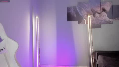 Selyn online show from December 14, 12:33 pm