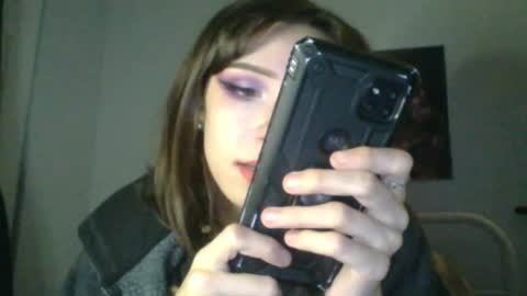 goddess esme  online show from January 4, 12:16 am