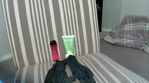 Mr. Watch Me Grow online show from December 2, 11:02 pm