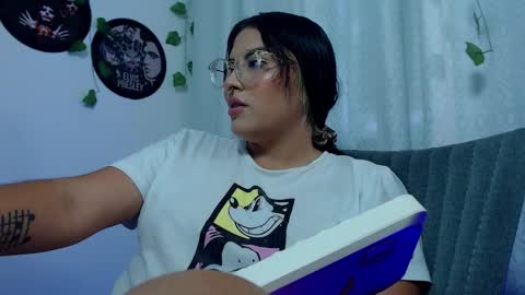 Camille and sophie online show from November 20, 8:39 pm