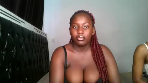 sensual_ria online show from June 6, 7:03 am