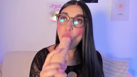 sensualhaven_ online show from February 18, 11:15 pm