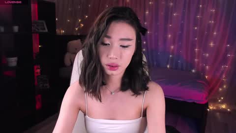 Snapshot of sensualily chatting on January 10, 6:49 pm Kiki online show from January 10, 6:49 pm