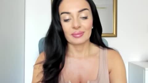 sensuallstella online show from June 24, 6:42 am