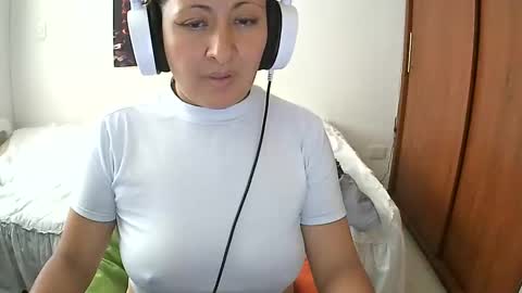 senthix  heyy promo en OnlyFans aprovecha 85 descuento online show from February 6, 6:24 pm