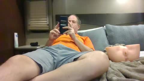 senyai40 online show from October 13, 5:31 am