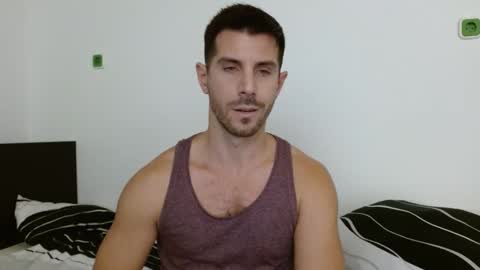 serafino94 online show from December 17, 7:39 am