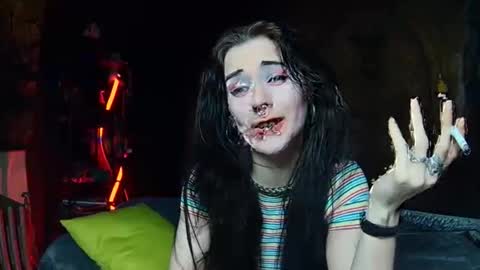 Seraphin Munster online show from January 7, 6:46 pm