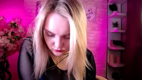 Serena online show from February 21, 8:28 am