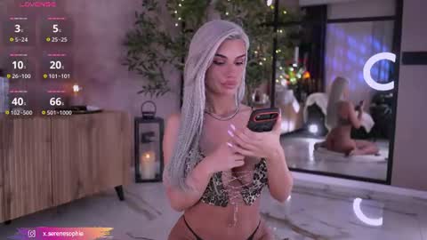 Serene Sophiex online show from July 17, 10:00 pm