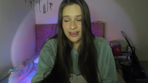 serenity_crystal online show from December 14, 1:56 am