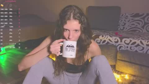 Hey Guys and Girls non-binary personalities  Im Sereta online show from October 5, 3:30 pm