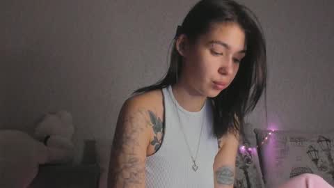 Snapshot of sergantt53 chatting on September 27, 3:26 am Ariana online show from September 27, 3:26 am