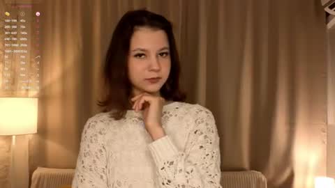 Melissa online show from June 12, 6:29 pm