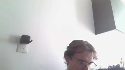 mier online show from February 10, 4:32 pm