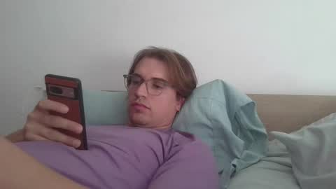 mier online show from February 17, 9:03 pm