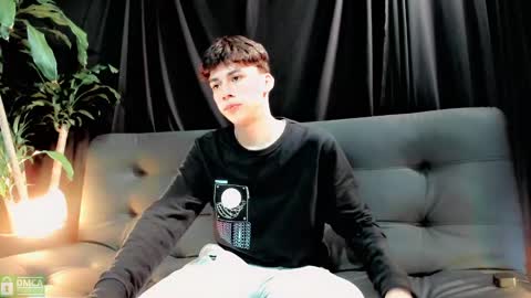 seth_ryder online show from January 15, 9:56 am