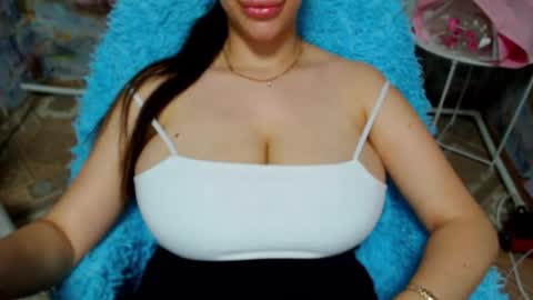 seu_cute online show from November 16, 1:13 pm