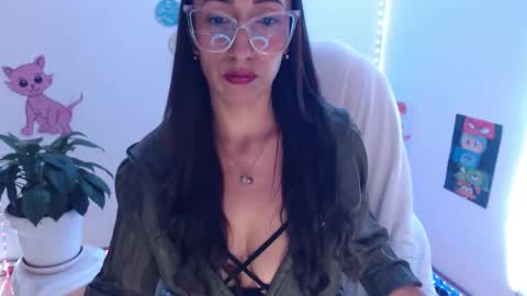 samy online show from February 22, 8:29 am