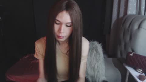 nicole online show from January 14, 8:31 am