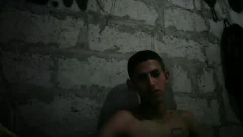 Snapshot of sexmanhot25 chatting on October 25, 8:42 pm sexmanhot25 online show from October 25, 8:42 pm