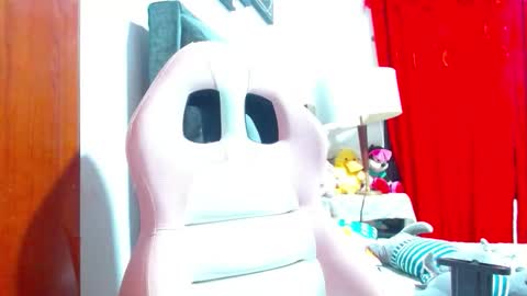 sexmilkdirty online show from January 9, 11:54 pm