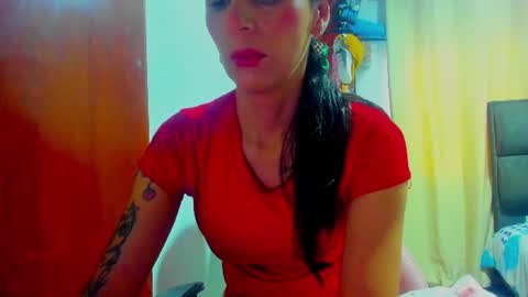 sexmilkdirty online show from June 30, 8:40 pm