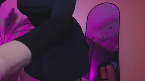 sextezi online show from January 21, 3:21 pm