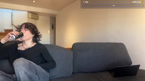 Andrea online show from March 24, 9:32 pm